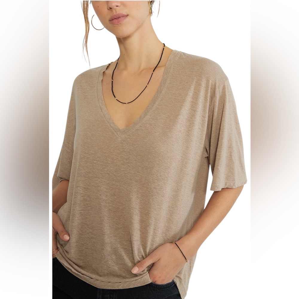 ÉTICA Ulli Relaxed Fit V-Neck T-Shirt size medium